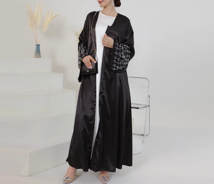 NADIRA Abaya