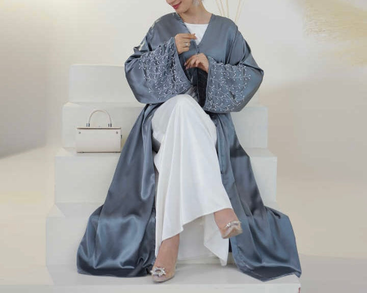 NADIRA Abaya
