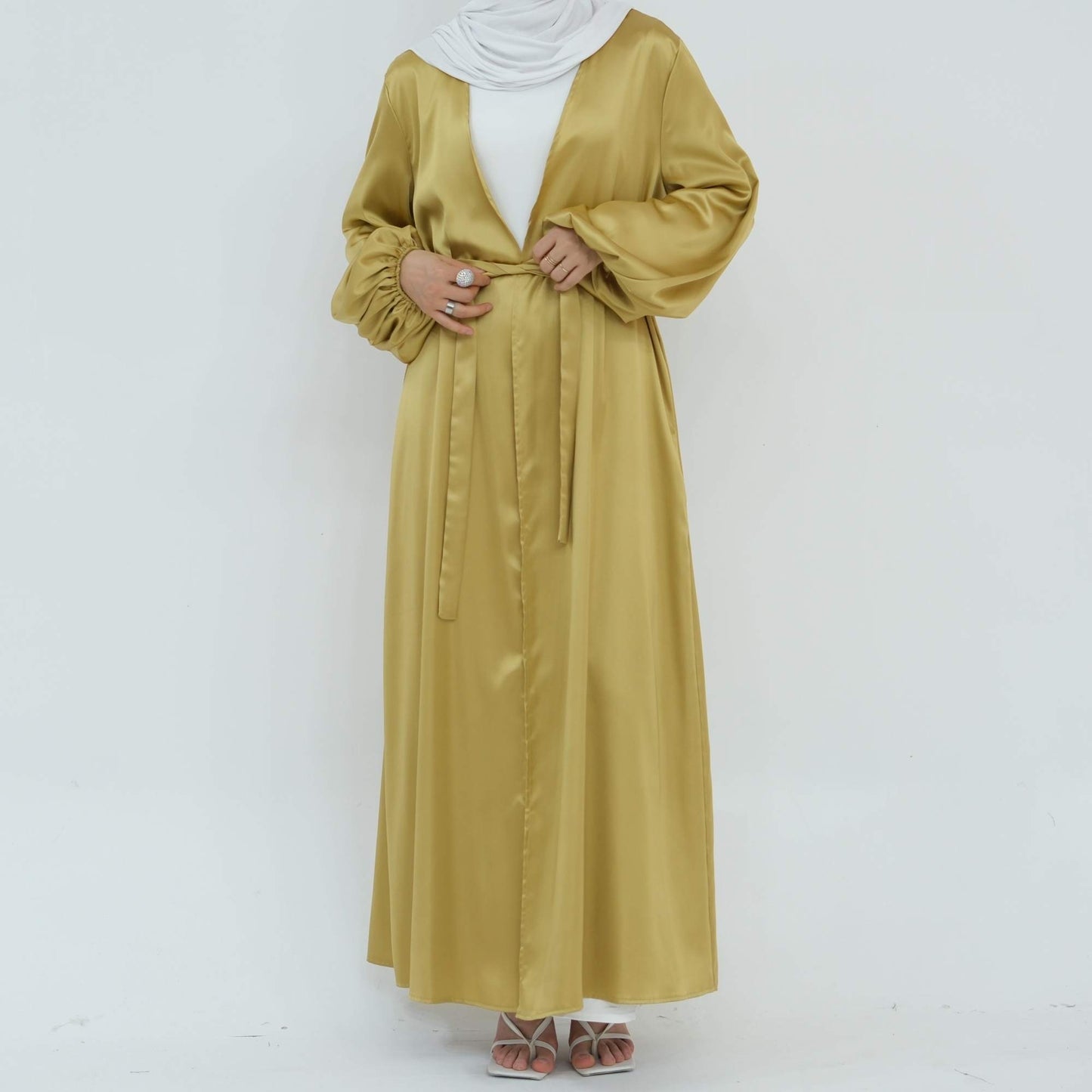 INARA Open Abaya